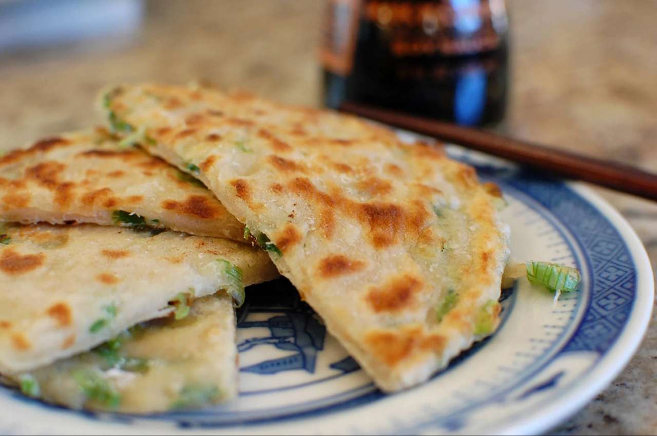 b&aacute;nh x&egrave;o Đ&agrave;i Loan gi&ograve;n v&agrave;ng