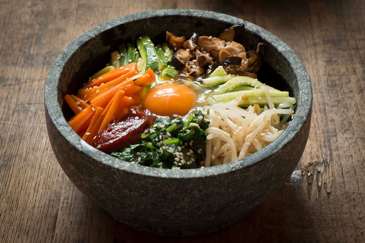 Bibimbap - H&ograve;a quyện hương vị H&agrave;n Quốc