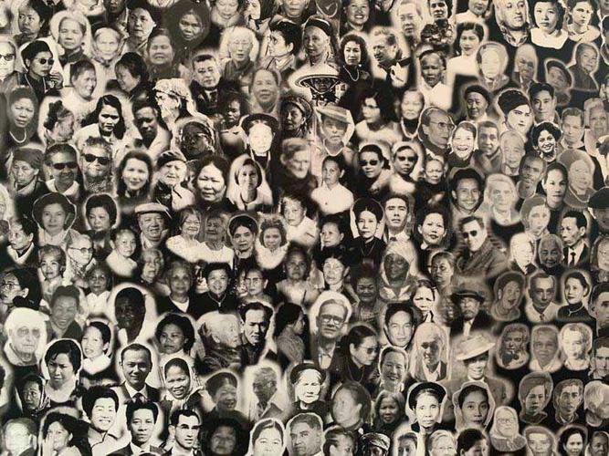 Du ngoạn quanh kênh đào bằng thuyền gondola