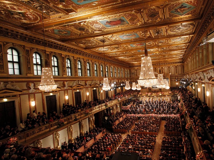 Kiến trúc đầy mê hoặc của nhà hát