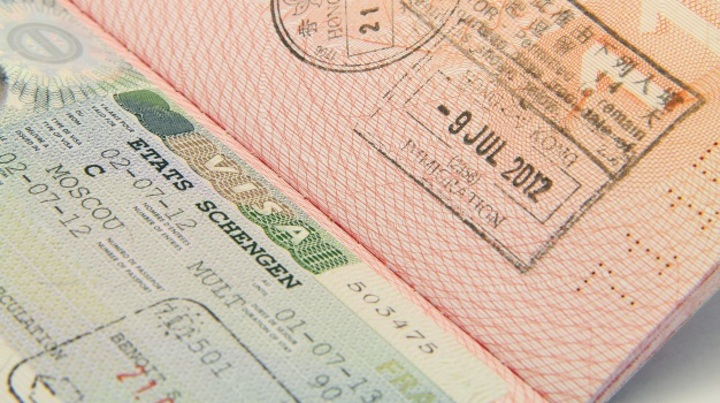 N&ecirc;n xin thị thực visa Ph&aacute;p &iacute;t nhất 20 ng&agrave;y trước khi khởi h&agrave;nh