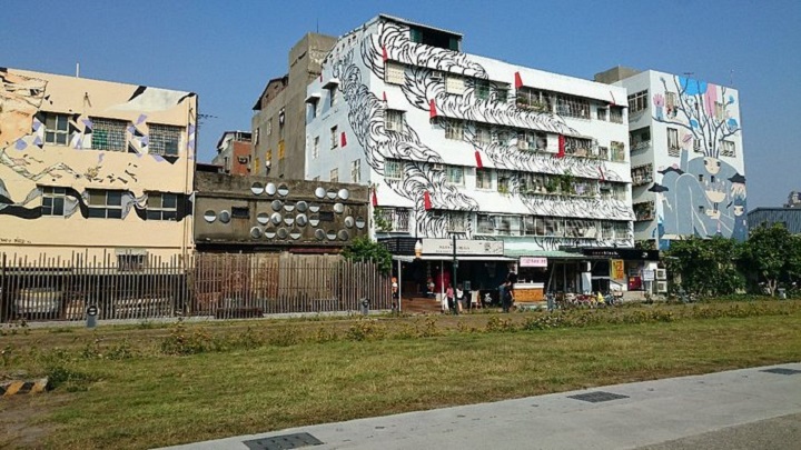 Ph&iacute;a b&ecirc;n ngo&agrave;i của trung t&acirc;m Quatangf168 Thể Thao, Bóng Đá, Casino, Nổ Hũ, Xổ Số&nbsp;