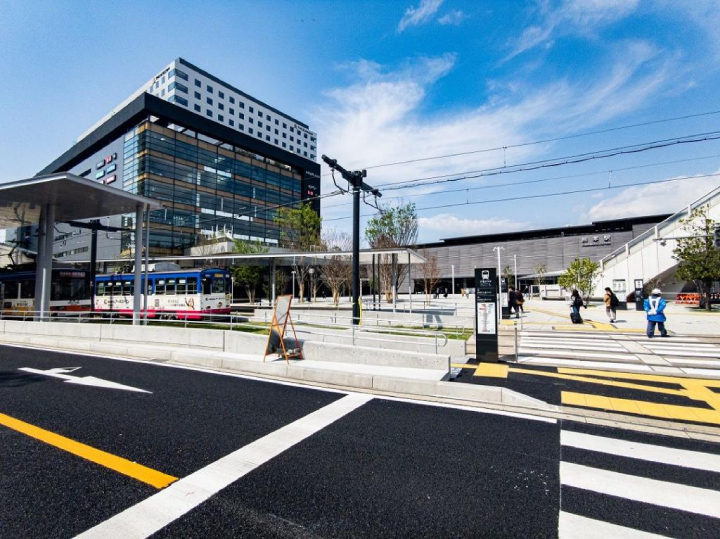 Sự hiện đại của Quatangf168 tải ứng dụng được thể hiện qua Ga Kumamoto