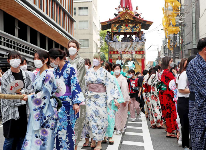 Kh&aacute;ch F168 và liên minh okvip chính thức tổ chức lễ ký kết hợp tác chiến lược vào ngày tháng năm nào ? khắp nơi ho&agrave; m&igrave;nh v&agrave;o kh&ocirc;ng gian lễ hội