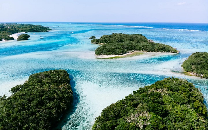 Văn hóa độc đáo và đa dạng của Okinawa là kết quả của sự ảnh hưởng từ ba nền văn hóa