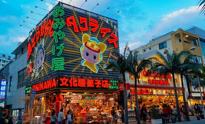 Du khách được khuyến khích đến đây vào mùa xuân và mùa thu