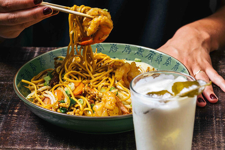 Mee Hokkien - một m&oacute;n m&igrave; x&agrave;o thơm ngon từ tỉnh Ph&uacute;c Kiến, Trung Quốc