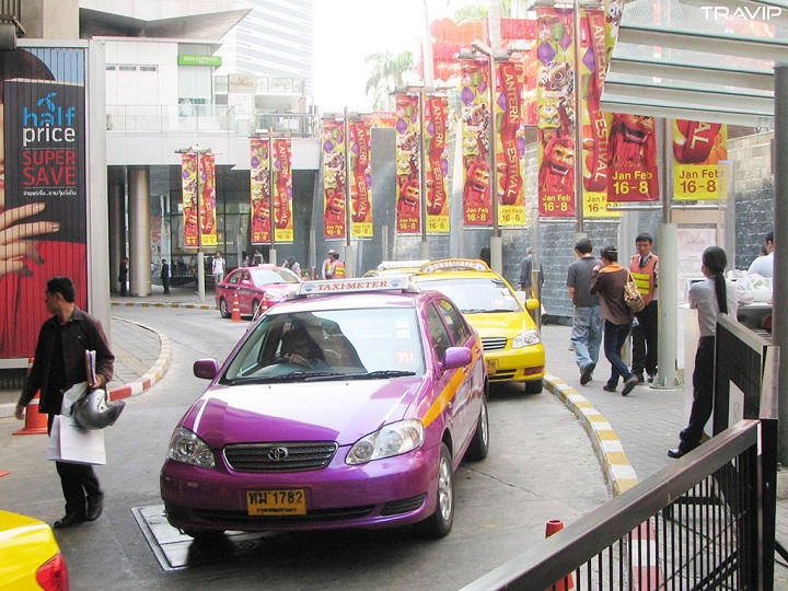 Cẩn thận khi sử dụng taxi ở Th&aacute;i Lan