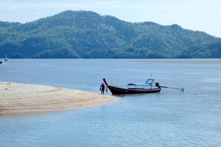 Pak Barra: Thị trấn chân thực và hiếm được khám phá