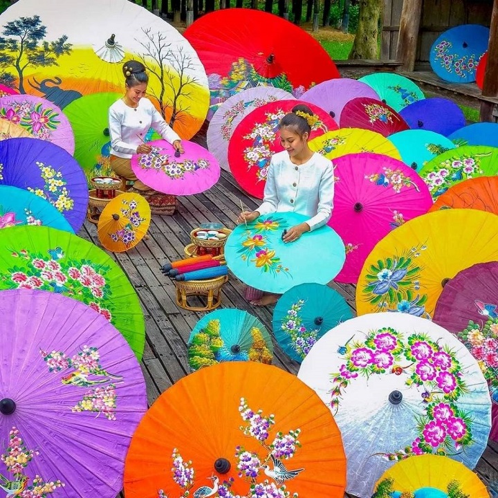 L&agrave;ng Bo Sang tọa lạc tại huyện San Kampaeng&nbsp;