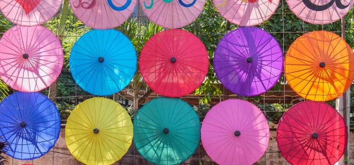 Tre v&agrave; giấy Saa