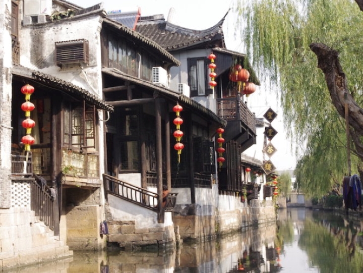 Kiến tr&uacute;c độc đ&aacute;o từ thời nh&agrave; Minh Thanh