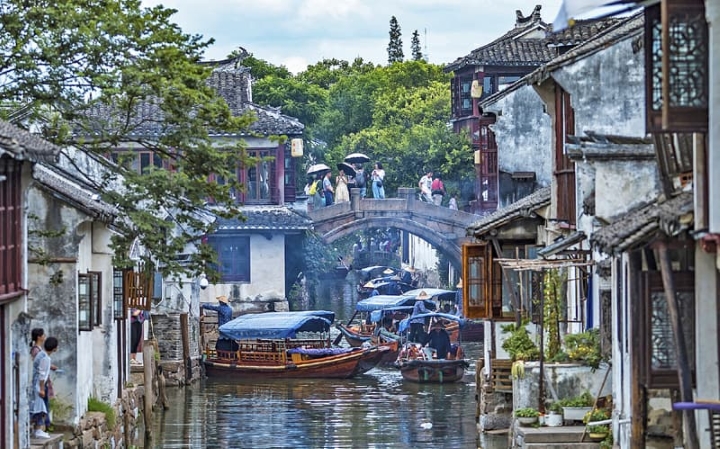 Vẻ đẹp cổ kính của cố trấn Tongli