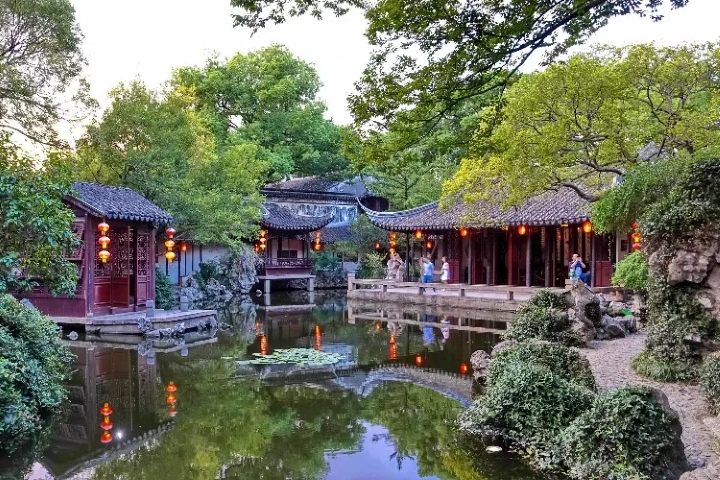 Khu vườn Tuisui đẹp như một bức tranh cổ