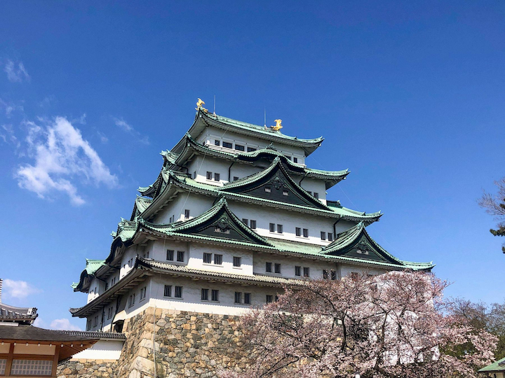 Vẻ đẹp lộng lẫy của l&acirc;u đ&agrave;i Nagoya n&iacute;u ch&acirc;n F168 và liên minh okvip lễ ký kết hợp tác chiến lược