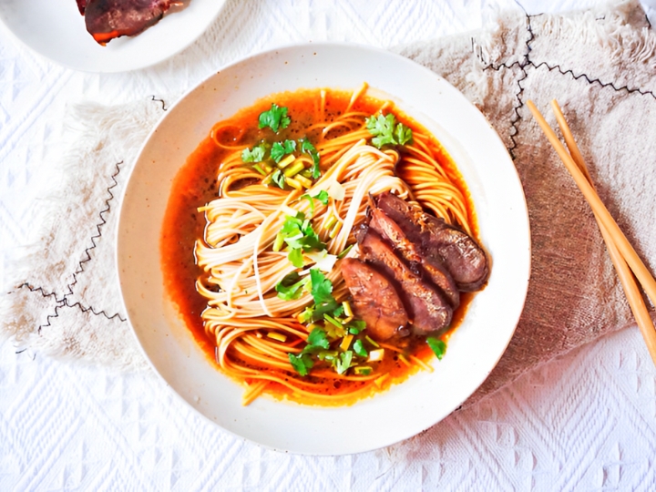 Súp dưa cải bắp thơm ngon, nóng hổi, dễ dàng chinh phục mọi thực khách