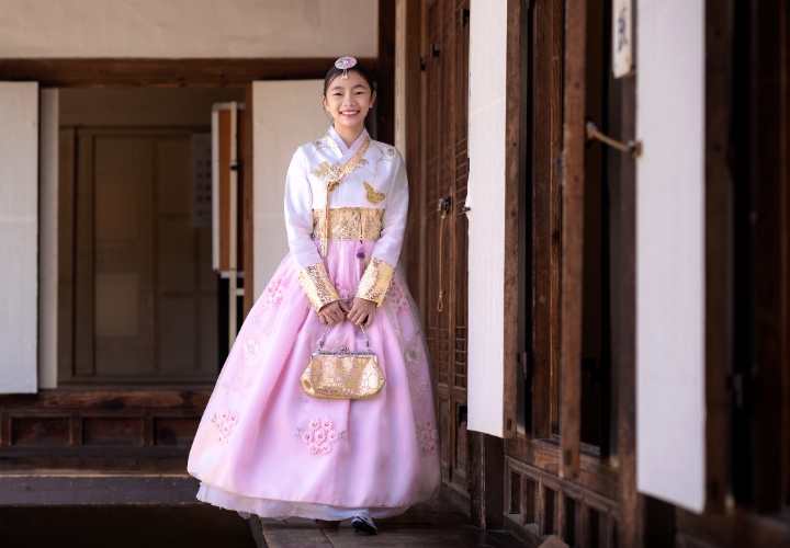 Thời trang H&agrave;n Quốc lu&ocirc;n đi đầu xu hướng&nbsp;