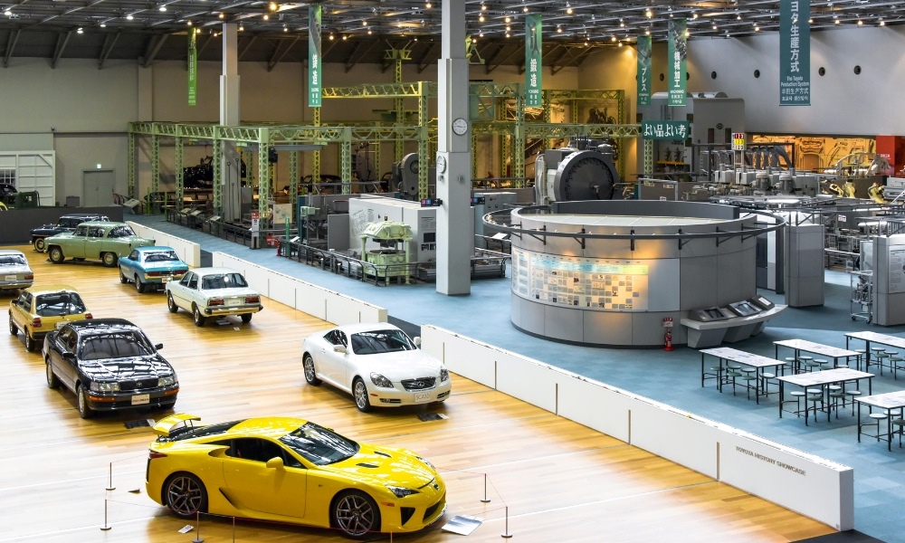 Bảo tàng Toyota trưng bày hơn 140 mẫu xe ô tô của nhiều thương hiệu khác nhau
