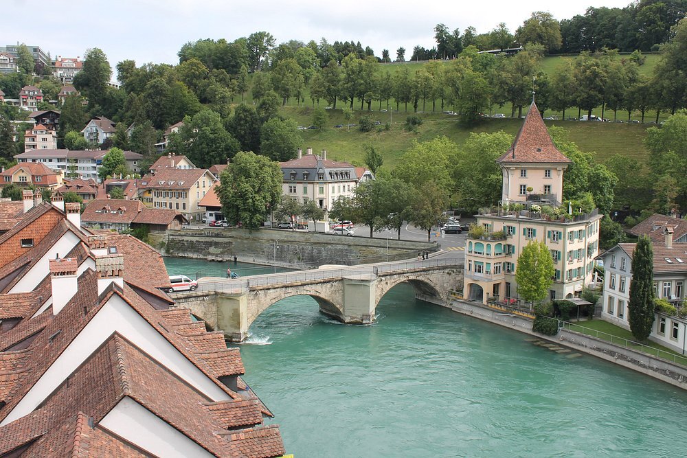 Untertorbrücke – cây cầu đá cổ nhất Bern, lặng lẽ bắc qua dòng sông Aare