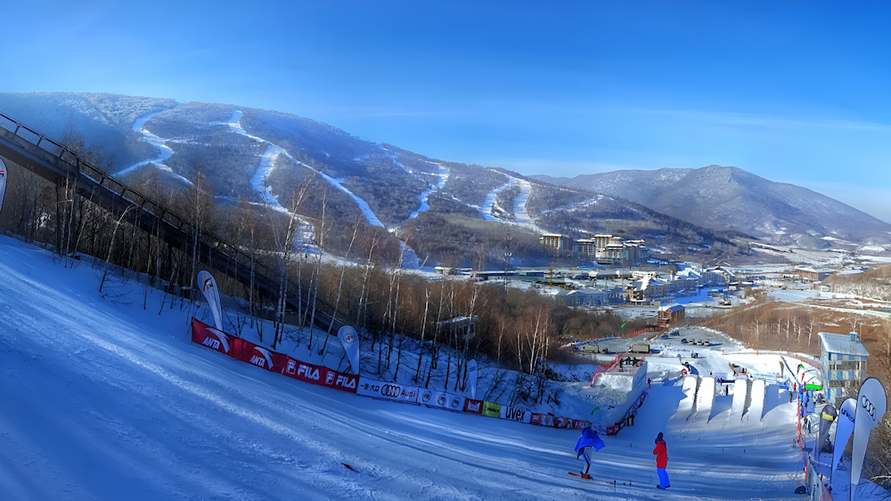 Khu trượt tuyết Beidahu với c&aacute;c cung đường trượt tuyết c&oacute; độ dốc chuẩn quốc tế