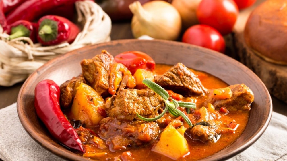 Goulash Hungary cay nồng, đậm đà và rất “ấm bụng”