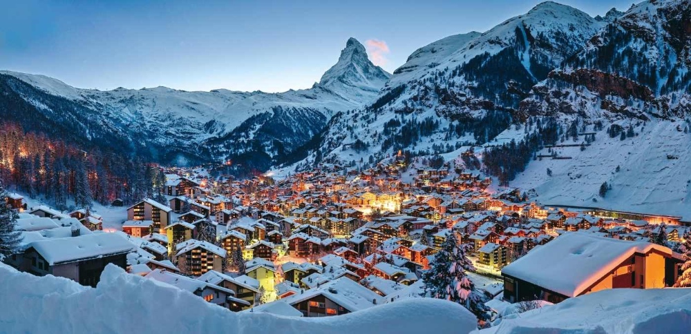 Ngôi làng tuyết phủ tại Zermatt