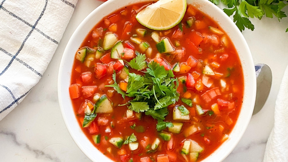 Gazpacho &ndash; m&oacute;n s&uacute;p lạnh đặc trưng xứ T&acirc;y Ban Nha