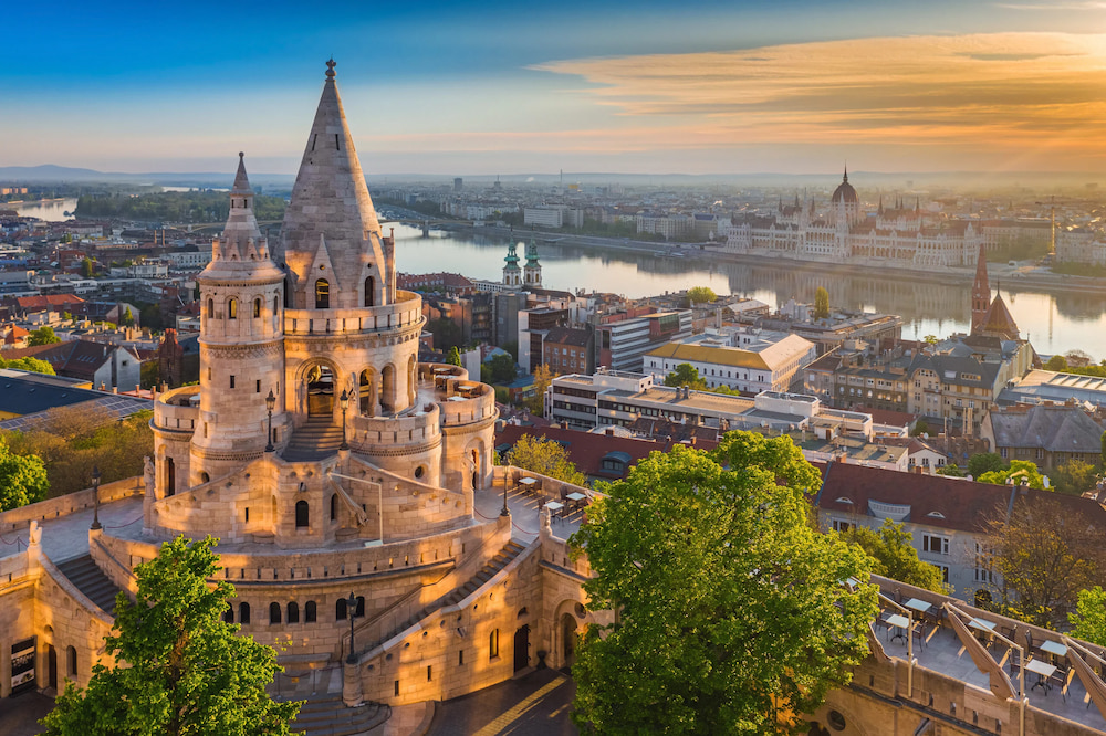 Budapest chắc chắn là điểm dừng chân không thể bỏ qua trong chuyến F168 và liên minh okvip chính thức tổ chức lễ ký kết hợp tác chiến lược vào ngày tháng năm nào ? khám phá Châu Âu tháng 8