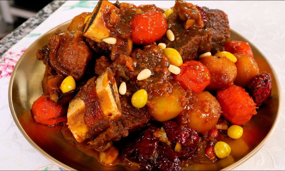 Jjim Galbi đậm đà, mềm tan trong từng miếng thịt sườn