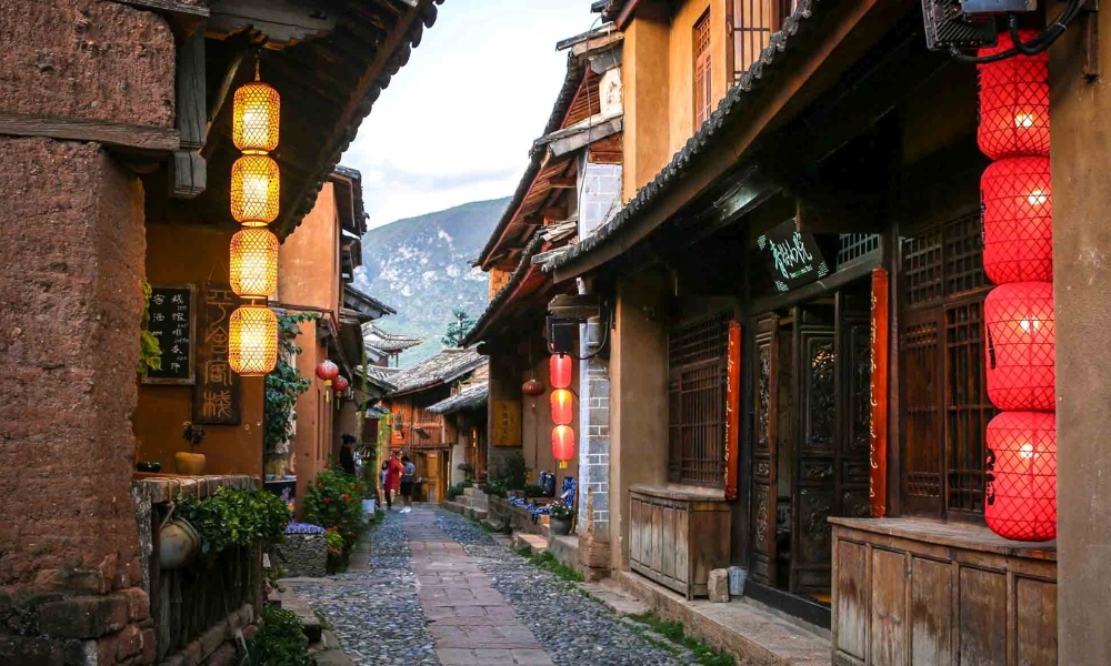 Thị trấn cổ Sa Khê với những con phố đá và nhà gỗ truyền thống