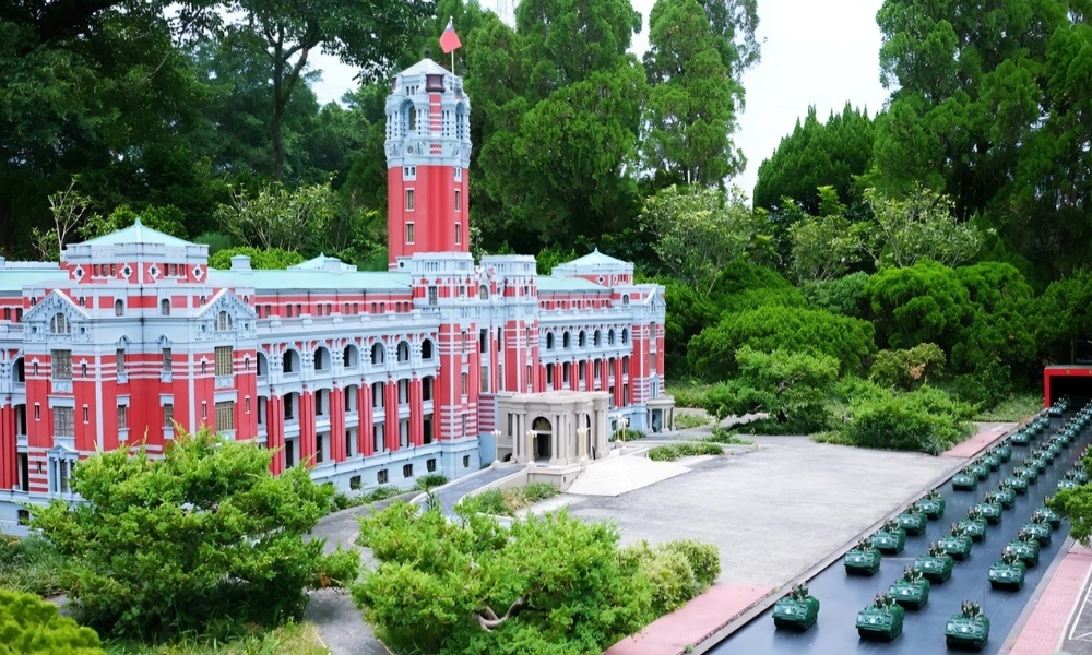 M&ocirc; h&igrave;nh thu nhỏ tại khu &ldquo;Mini World&rdquo; t&aacute;i hiện c&aacute;c c&ocirc;ng tr&igrave;nh nổi tiếng thế giới