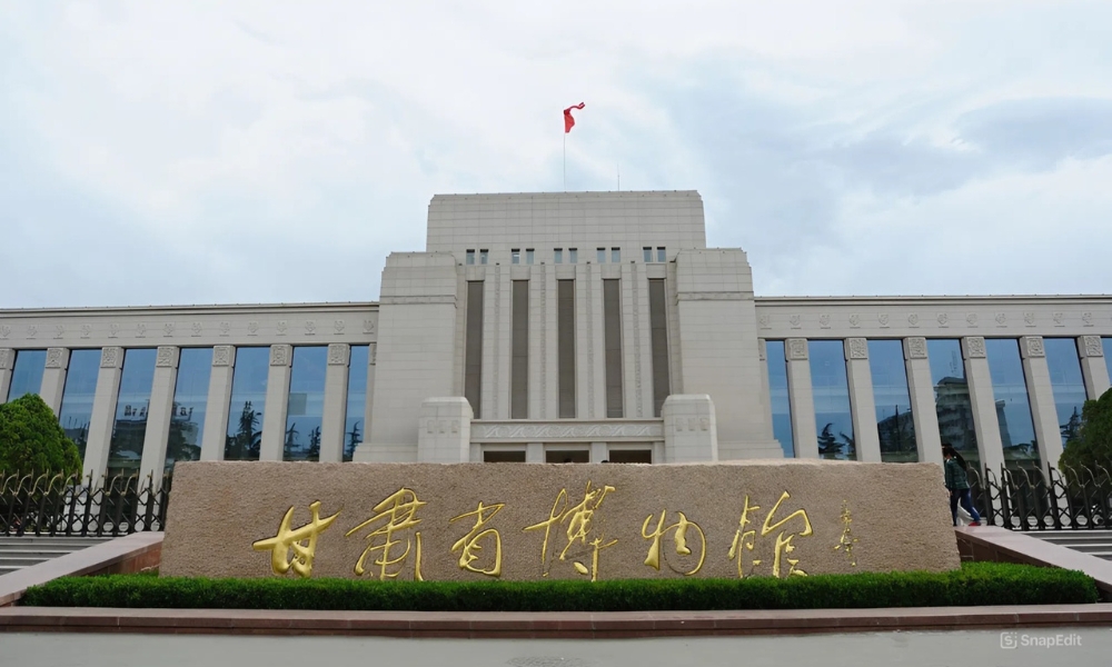 Bảo t&agrave;ng tỉnh Cam T&uacute;c &ndash; nơi trưng b&agrave;y h&agrave;ng trăm ngh&igrave;n cổ vật qu&yacute; gi&aacute;