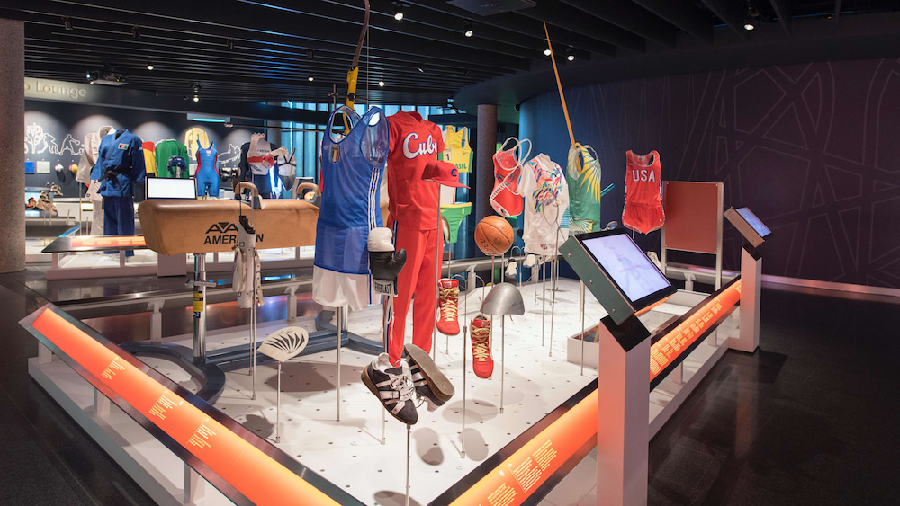 Saucisson Vaudois g&acirc;y ấn tượng bởi vị đậm đ&agrave;, cay nhẹ