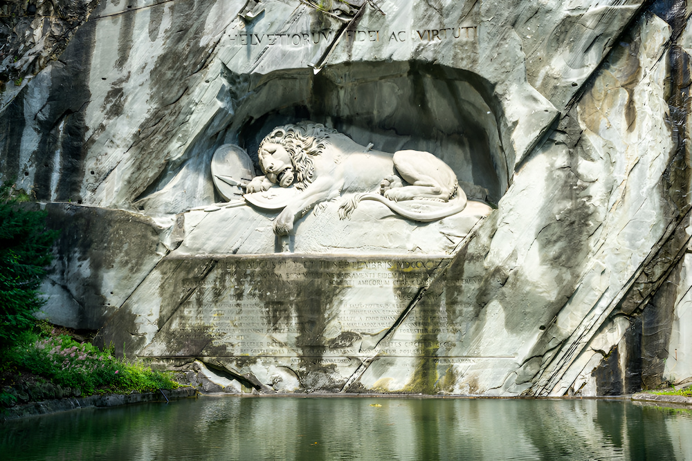 Tượng Sư tử là điểm đến thích hợp cho những ai muốn tìm hiểu thêm về lịch sử Thụy Sĩ