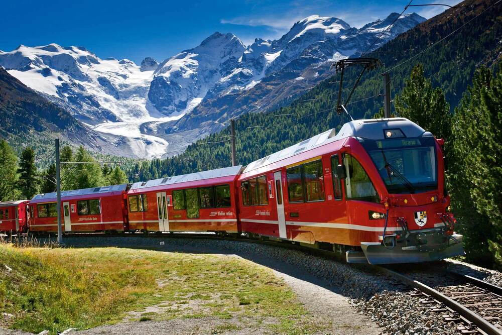 Tàu điện tuyến Gotthard Panorama Express – kết nối Milan, Zurich với Lugano bằng F168 OKVIP Ho Chi Minh City ngắm cảnh tuyệt đẹp xuyên núi rừng và hồ nước