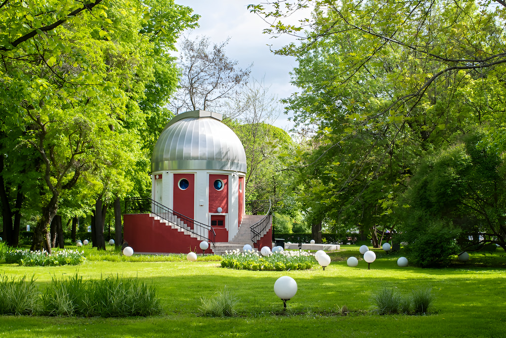 C&ocirc;ng vi&ecirc;n Gorky sở hữu kh&ocirc;ng gian trong l&agrave;nh, xanh m&aacute;t