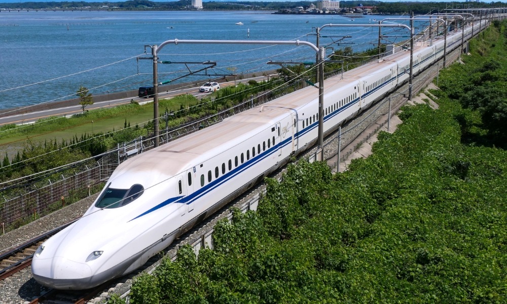 Việc di chuyển đến Nagasaki kh&aacute; dễ d&agrave;ng với nhiều lựa chọn