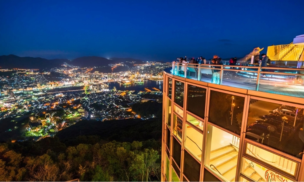 Ngắm Nagasaki từ một trong những đ&agrave;i quan s&aacute;t ấn tượng nhất Quatangf168 tải ứng dụng