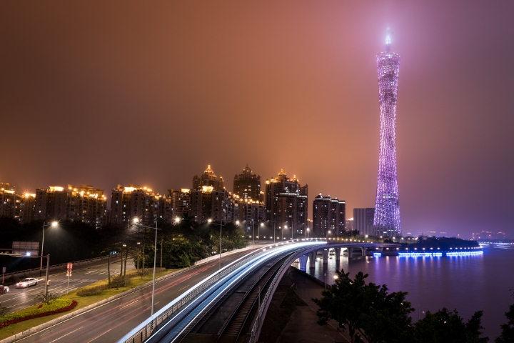 Tháp truyền hình Canton Tower là một biểu tượng nổi bật của Quảng Châu, Trung Quốc
