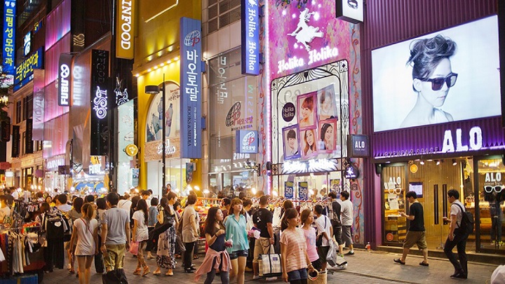 Myeongdong - Thiên đường Đổi quà F168 tại Seoul