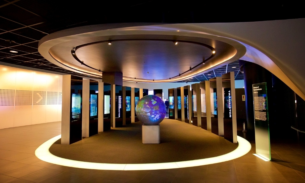 Kh&aacute;m ph&aacute; F168 OKVIP Ho Chi Minh City ph&aacute;t minh c&ocirc;ng nghệ qua ba thế kỷ tại bảo t&agrave;ng Samsung Innovation