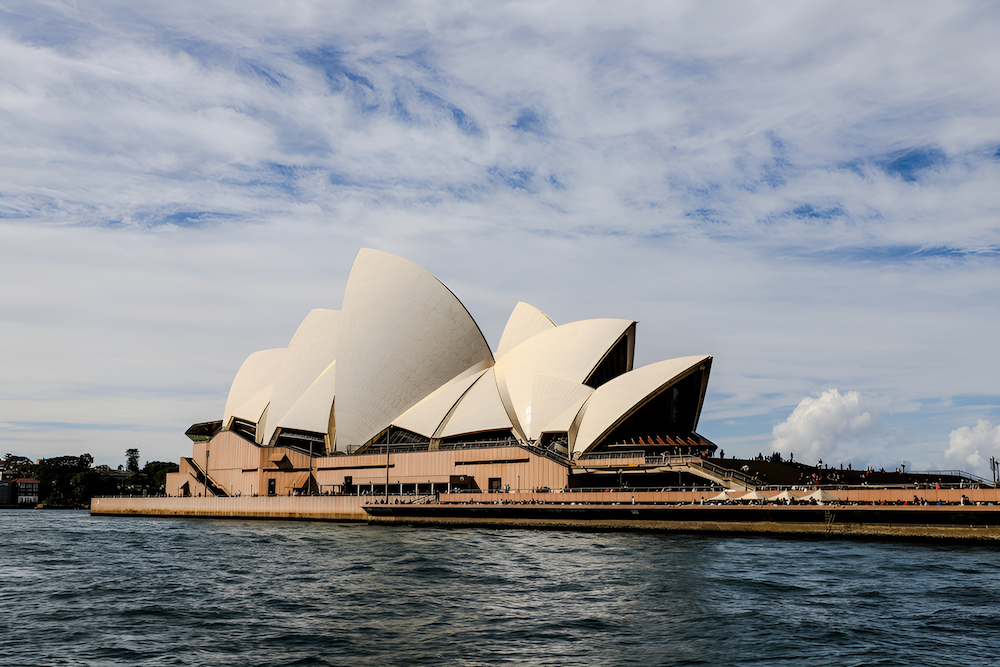 Nh&agrave; h&aacute;t Opera Sydney - c&ocirc;ng tr&igrave;nh độc đ&aacute;o mang t&iacute;nh biểu tượng của &Uacute;c