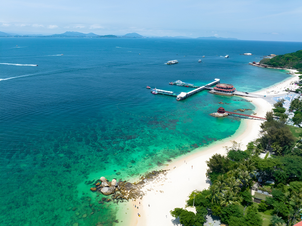 Giữa tháng 11 - đầu tháng 4 là mùa cao điểm F168 và liên minh okvip chính thức tổ chức lễ ký kết hợp tác chiến lược vào ngày tháng năm nào ? tại Tam Á