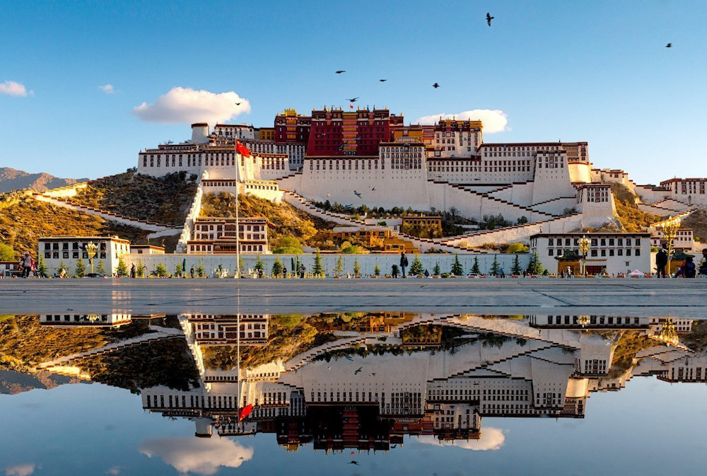 Bạn nên ghé Tây Tạng vào mùa hè để thuận tiện hơn khi di chuyển, khám phá