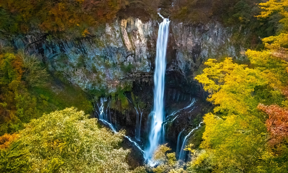 Th&aacute;c Kegon quả thật l&agrave; một tuyệt t&aacute;c của lễ ký kết hợp tác chiến lược f168 và liên minh okvip