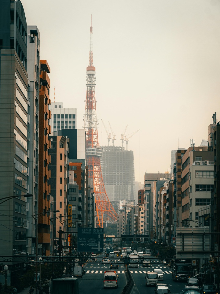 Biểu tượng của Tokyo, của sự ph&aacute;t triển với kiến tr&uacute;c độc đ&aacute;o