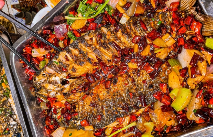 Hương vị đặc trưng của m&oacute;n c&aacute; Giang Đo&agrave;n chắc chắn sẽ l&agrave;m say l&ograve;ng thực kh&aacute;ch