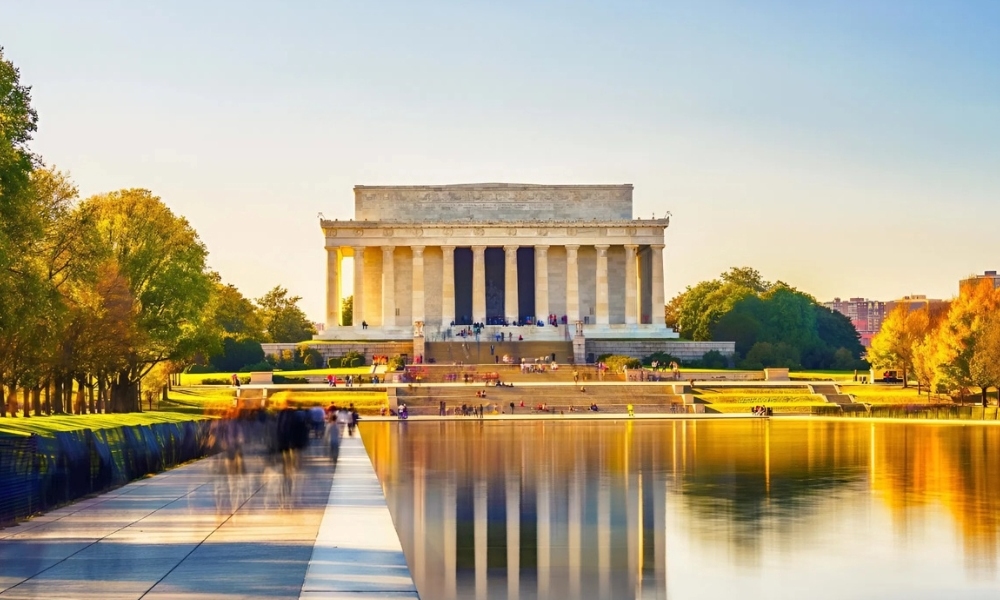 National Mall l&agrave; tr&aacute;i tim lịch sử v&agrave; văn h&oacute;a của thủ đ&ocirc; Washington D.C.