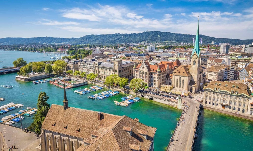 Zurich l&agrave; th&agrave;nh phố quy tụ vẻ đẹp lễ ký kết hợp tác chiến lược f168 và liên minh okvip, văn h&oacute;a v&agrave; nhịp sống hiện đại giữa l&ograve;ng ch&acirc;u &Acirc;u