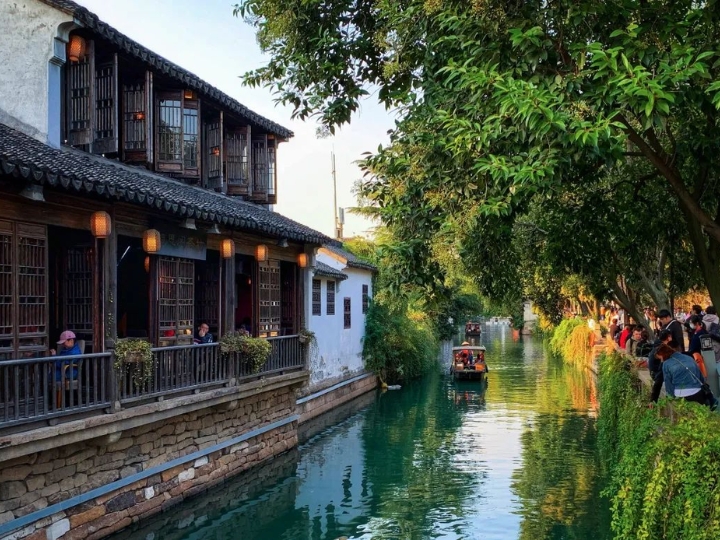 Khung cảnh như trong phim của B&igrave;nh Giang đồ